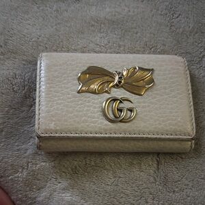 Gucci Beige Leather Wallet with Gold Details